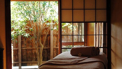 コスパが悪いメンズエステでエッチなこと